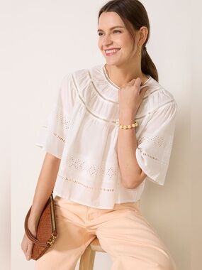 NWT EVEREVE Arie Cutwork Blouse